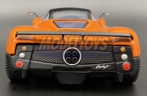 PAGANI Zonda F orange 1:24 Motormax 73369 PAGANI Zonda F orange 1:24 Motormax 73369