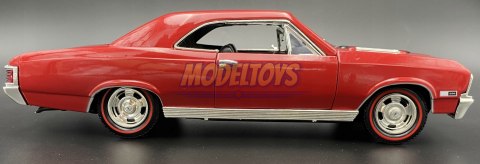 Chevy CHEVELLE SS 396 1:18 model Motormax 73104 Chevy CHEVELLE SS 396 1:18 model Motormax 73104