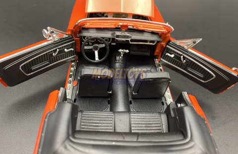 Ford Mustang 1/2 1964 red 1:18 model Motormax 73145 Ford Mustang 1/2 1964 red 1:18 model Motormax 73145