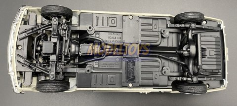 Ford Mustang 1/2 1964 1:18 model Motormax 73145 Ford Mustang 1/2 1964 1:18 model Motormax 73145