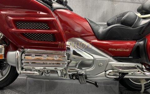 HONDA GL 1800 Gold Wing DUŻA 44cm 1:6 Motormax HONDA GL 1800 Gold Wing DUŻA 44cm 1:6 Motormax