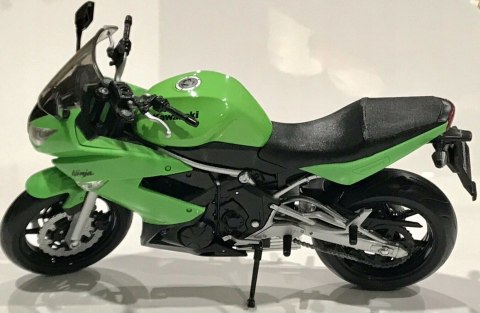 KAWASAKI 650R Ninja model 1:10 Welly 62803