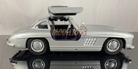 MERCEDES-BENZ 300 SL model 1:24 WELLY 24064 MERCEDES-BENZ 300 SL model 1:24 WELLY 24064