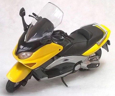 YAMAHA XP 500 TMax '01 skuter motocykl 1:18 Welly YAMAHA XP 500 TMax '01 skuter motocykl 1:18 Welly