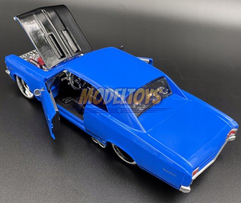 Chevrolet CHEVELLE 396 1:24 31333 Maisto Design Chevrolet CHEVELLE 396 1:24 31333 Maisto Design
