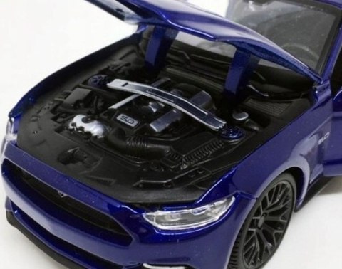 Ford MUSTANG GT 5.0 2015 model 1:24 Maisto 31508 Ford MUSTANG GT 5.0 2015 model 1:24 Maisto 31508