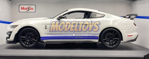 Ford MUSTANG Shelby GT 500 2020 1:18 Maisto 31452 Ford MUSTANG Shelby GT 500 2020 1:18 Maisto 31452