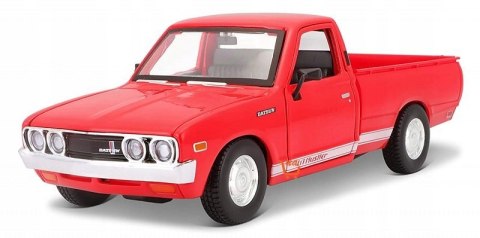 DATSUN 620 1973 1:24 pick up Maisto 31522 DATSUN 620 1973 1:24 pick up Maisto 31522