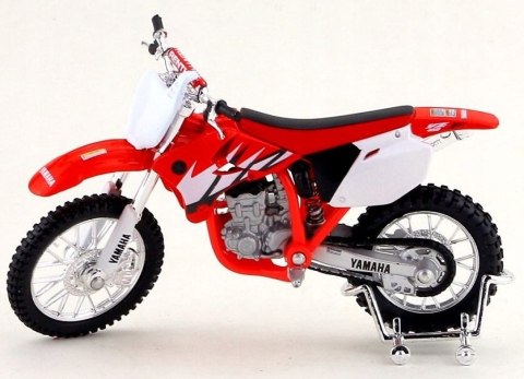 YAMAHA YZ-450F z podstawką model 1:18 Maisto YAMAHA YZ-450F z podstawką model 1:18 Maisto