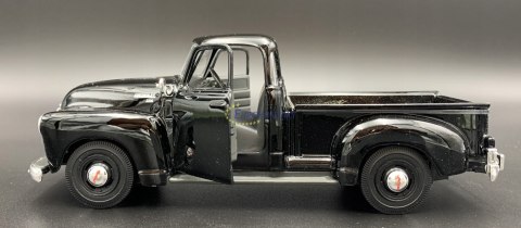 CHEVY 3100 PICKUP 1950 1:25 model Maisto 31952 CHEVY 3100 PICKUP 1950 1:25 model Maisto 31952