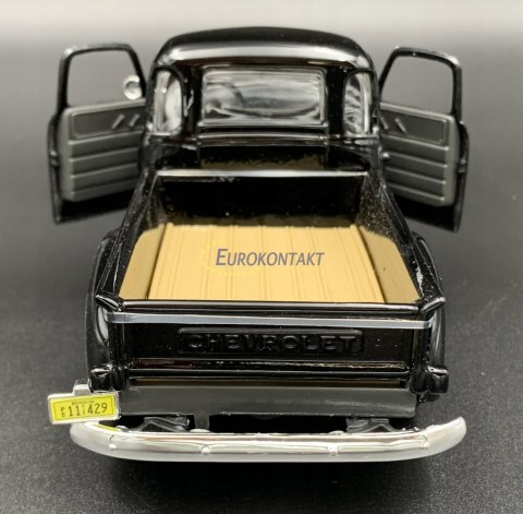 CHEVY 3100 PICKUP 1950 1:25 model Maisto 31952 CHEVY 3100 PICKUP 1950 1:25 model Maisto 31952