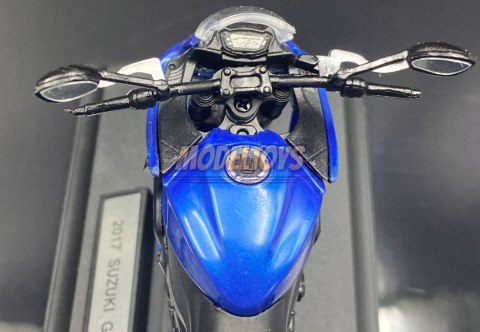 SUZUKI GSX-S 1000F 2017 model motocykl 1:18 Welly SUZUKI GSX-S 1000F 2017 model motocykl 1:18 Welly