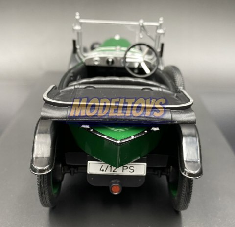 Opel 4/12 PS model METAL WhiteBox 1:24 Opel 4/12 PS model METAL WhiteBox 1:24