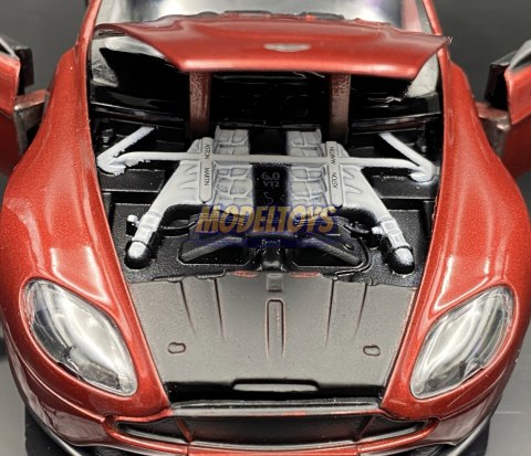 Aston Martin V12 Vantage S 1:24 Motormax 79322 Aston Martin V12 Vantage S 1:24 Motormax 79322