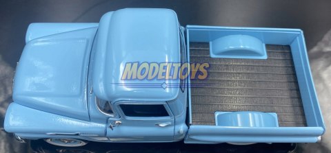 Chevy Apache Fleetside Pickup 1:24 Motormax 79311 Chevy Apache Fleetside Pickup 1:24 Motormax 79311