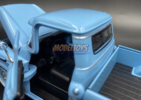 Chevy Apache Fleetside Pickup 1:24 Motormax 79311 Chevy Apache Fleetside Pickup 1:24 Motormax 79311