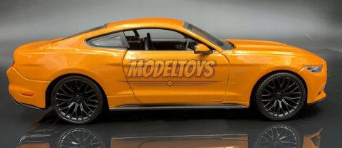 Ford MUSTANG GT 5.0 2015 model 1:24 Maisto 31508 Ford MUSTANG GT 5.0 2015 model 1:24 Maisto 31508