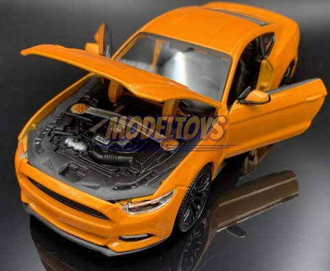 Ford MUSTANG GT 5.0 2015 model 1:24 Maisto 31508 Ford MUSTANG GT 5.0 2015 model 1:24 Maisto 31508