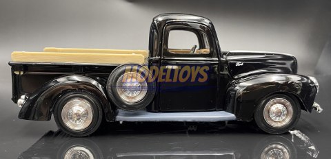 Ford Pickup 1940 1:24 Motormax 73234 Ford Pickup 1940 1:24 Motormax 73234