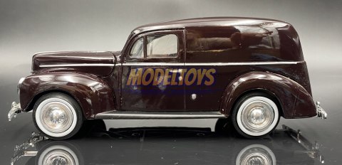 Ford Sedan Delivery 1940 1:24 Motormax 73250 Ford Sedan Delivery 1940 1:24 Motormax 73250