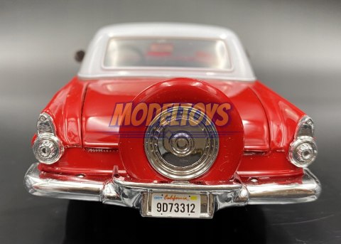 Ford Thunderbird Hard Top 1956 1:24 Motormax 73312 Ford Thunderbird Hard Top 1956 1:24 Motormax 73312