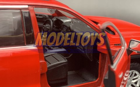 GMC Sierra 1500 SLT Crew Cab 1:27 Motormax 79361 GMC Sierra 1500 SLT Crew Cab 1:27 Motormax 79361
