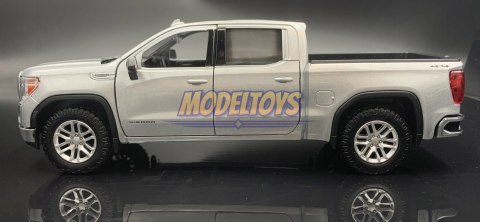 GMC Sierra 1500 SLT Crew Cab 1:27 Motormax 79361 GMC Sierra 1500 SLT Crew Cab 1:27 Motormax 79361
