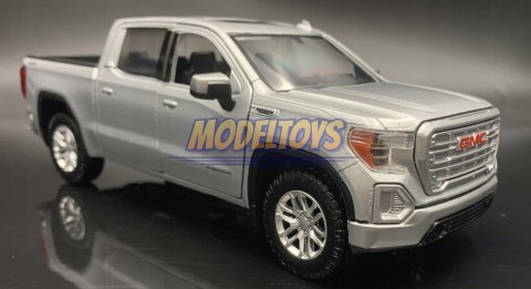 GMC Sierra 1500 SLT Crew Cab 1:27 Motormax 79361 GMC Sierra 1500 SLT Crew Cab 1:27 Motormax 79361