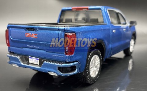 GMC Sierra Denali Crew Cab blue 1:27 Motormax 79362 GMC Sierra Denali Crew Cab blue 1:27 Motormax 79362