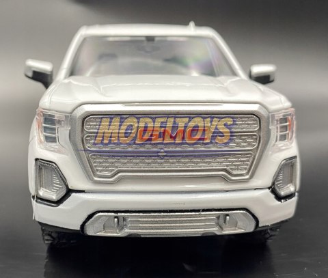GMC Sierra Denali Crew Cab 1:27 Motormax 79362 GMC Sierra Denali Crew Cab 1:27 Motormax 79362