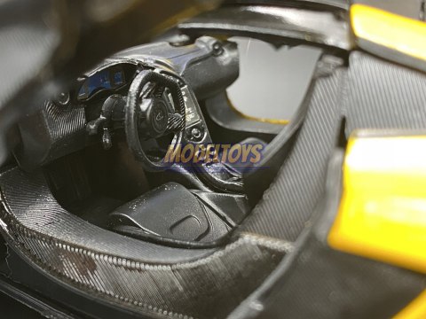 McLaren P1 1:24 Motormax 79325 McLaren P1 1:24 Motormax 79325