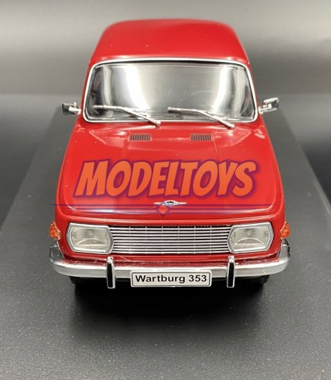 Wartburg 353 red 1985 model METAL WhiteBox 1:24 Wartburg 353 red 1985 model METAL WhiteBox 1:24