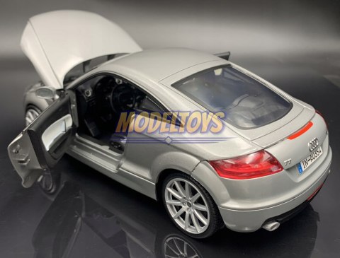 Audi TT coupe V6 3.2 1:18 model Motormax 73177 Audi TT coupe V6 3.2 1:18 model Motormax 73177