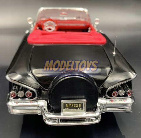 Chevrolet Impala 1958 1:18 black Motormax 73112