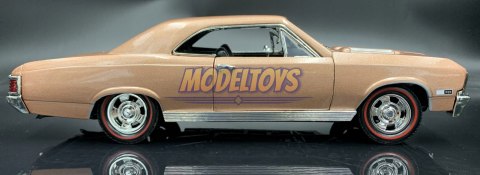 Chevy CHEVELLE SS 396 1:18 model Motormax 73104 Chevy CHEVELLE SS 396 1:18 model Motormax 73104