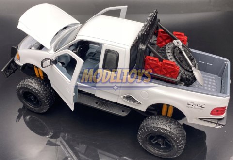 Ford F-150 LXT OFF ROAD Series 1:24 Motormax 79132 Ford F-150 LXT OFF ROAD Series 1:24 Motormax 79132