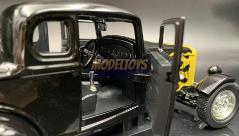 Ford Five-Window Coupe 1932 1:18 Motormax 73171 Ford Five-Window Coupe 1932 1:18 Motormax 73171