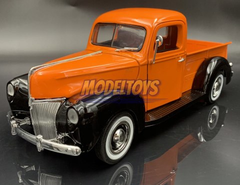 Ford Pickup 1940 1:18 model Motormax 73170 Ford Pickup 1940 1:18 model Motormax 73170