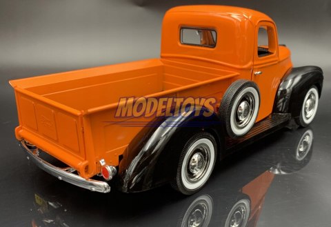 Ford Pickup 1940 1:18 model Motormax 73170 Ford Pickup 1940 1:18 model Motormax 73170