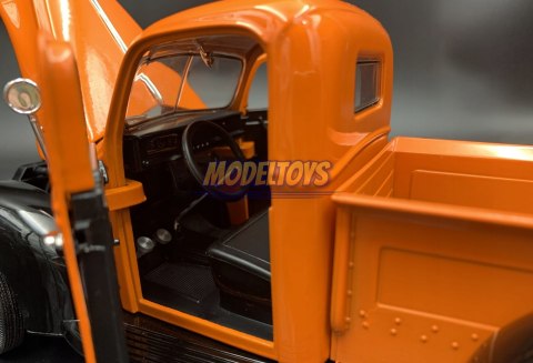 Ford Pickup 1940 1:18 model Motormax 73170 Ford Pickup 1940 1:18 model Motormax 73170