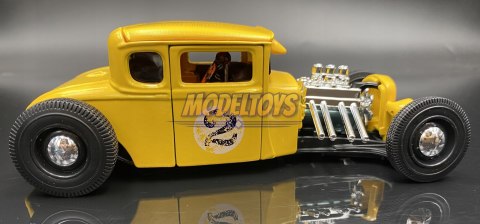 Ford model A 1929 1:24 yellow model Maisto 31354 Ford model A 1929 1:24 yellow model Maisto 31354