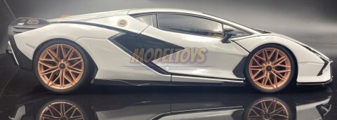 LAMBORGHINI Sian FKP 37 1:18 model BBurago 11046 LAMBORGHINI Sian FKP 37 1:18 model BBurago 11046