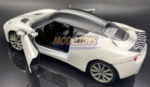 LOTUS Evora S SATIN PAINT 1:24 Motormax 79505 LOTUS Evora S SATIN PAINT 1:24 Motormax 79505