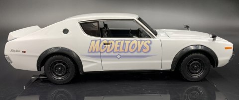 Nissan SKYLINE 2000 GT-R 1973 1:24 Maisto 31528 Nissan SKYLINE 2000 GT-R 1973 1:24 Maisto 31528