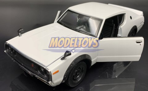 Nissan SKYLINE 2000 GT-R 1973 1:24 Maisto 31528 Nissan SKYLINE 2000 GT-R 1973 1:24 Maisto 31528