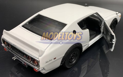 Nissan SKYLINE 2000 GT-R 1973 1:24 Maisto 31528 Nissan SKYLINE 2000 GT-R 1973 1:24 Maisto 31528