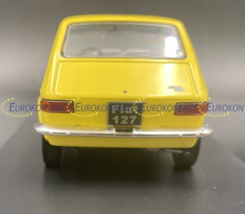 FIAT 127 model 124109 METAL WhiteBox 1:24 FIAT 127 model 124109 METAL WhiteBox 1:24
