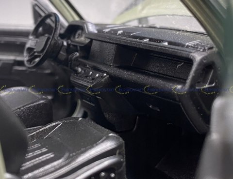 Land Rover DEFENDER 90 2020 model 24110 Welly 1:24 Land Rover DEFENDER 90 2020 model 24110 Welly 1:24