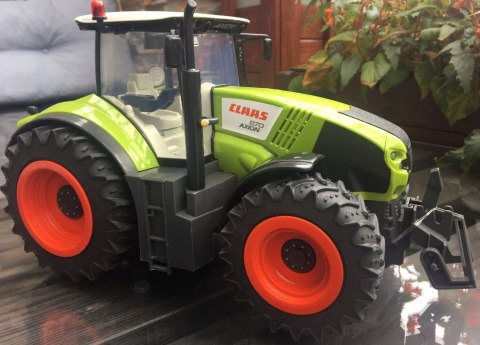 Traktor CLAAS Axion870 zdalnie sterowany skala 1:16 Traktor CLAAS Axion870 zdalnie sterowany skala 1:16