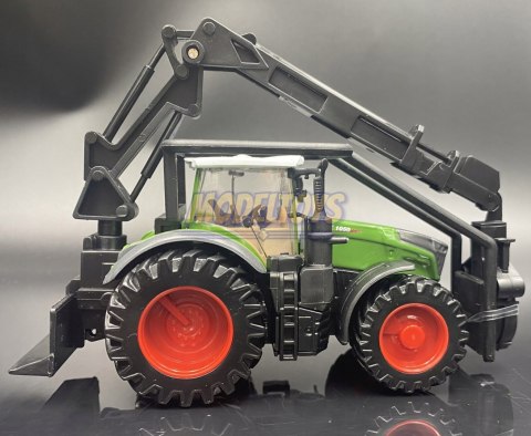 Traktor leśny FENDT 1050 Vario napęd BBURAGO metal Traktor leśny FENDT 1050 Vario napęd BBURAGO metal